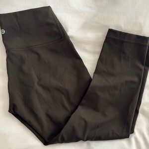 Lululemon align capri size 0 in olive green